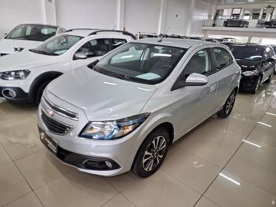 CHEVROLET ONIX 1.4 MPFI LTZ 8V FLEX 4P MANUAL